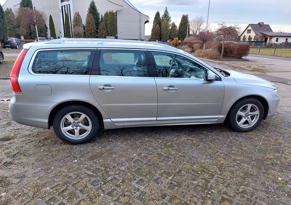 Volvo V70 cena 39999 przebieg: 382000, rok produkcji 2015 z Lędziny małe 92